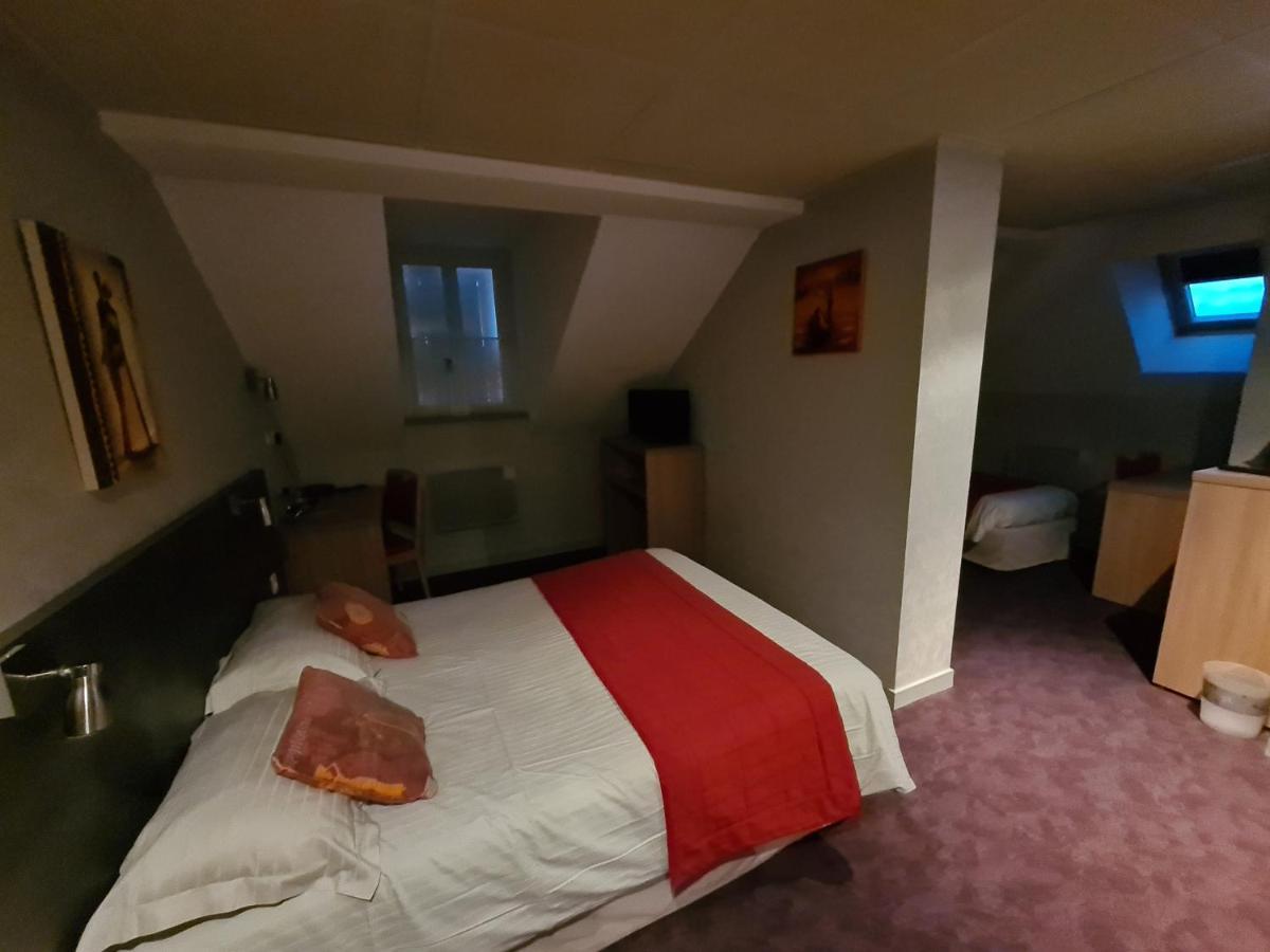 Hostellerie Du Cantal Murat  Bagian luar foto