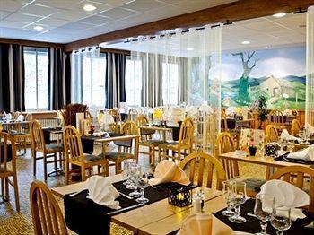 Hostellerie Du Cantal Murat  Bagian luar foto